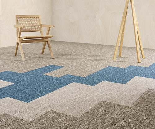 картинка Ковровая плитка BLOQ Binary Grain 124 магазин  Carpet-Center.ru являющийся официальным дистрибьютором в России