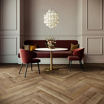 LVT Invictus Maximus Dryback Herringbone Highland Oak Roasted от магазина  Carpet-Center.ru