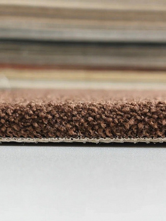 картинка Ковролин Bonkeel Gleam Brown магазин  Carpet-Center.ru являющийся официальным дистрибьютором в России