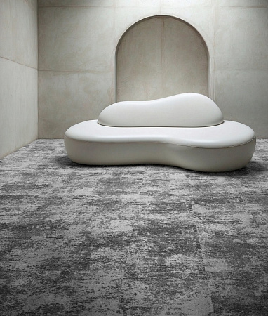 картинка Ковровая плитка BLOQ Trinity Sensity 903 Grey Marble магазин  Carpet-Center.ru являющийся официальным дистрибьютором в России