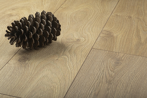  Ламинат Kronopol Platinium Milo D3033 Livorno Oak от магазина  Carpet-Center.ru