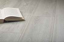 Ламинат Kronopol Platinium Milo D3034 Ferrara Oak от магазина  Carpet-Center.ru